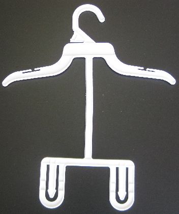 Plastic hanger 33cm.